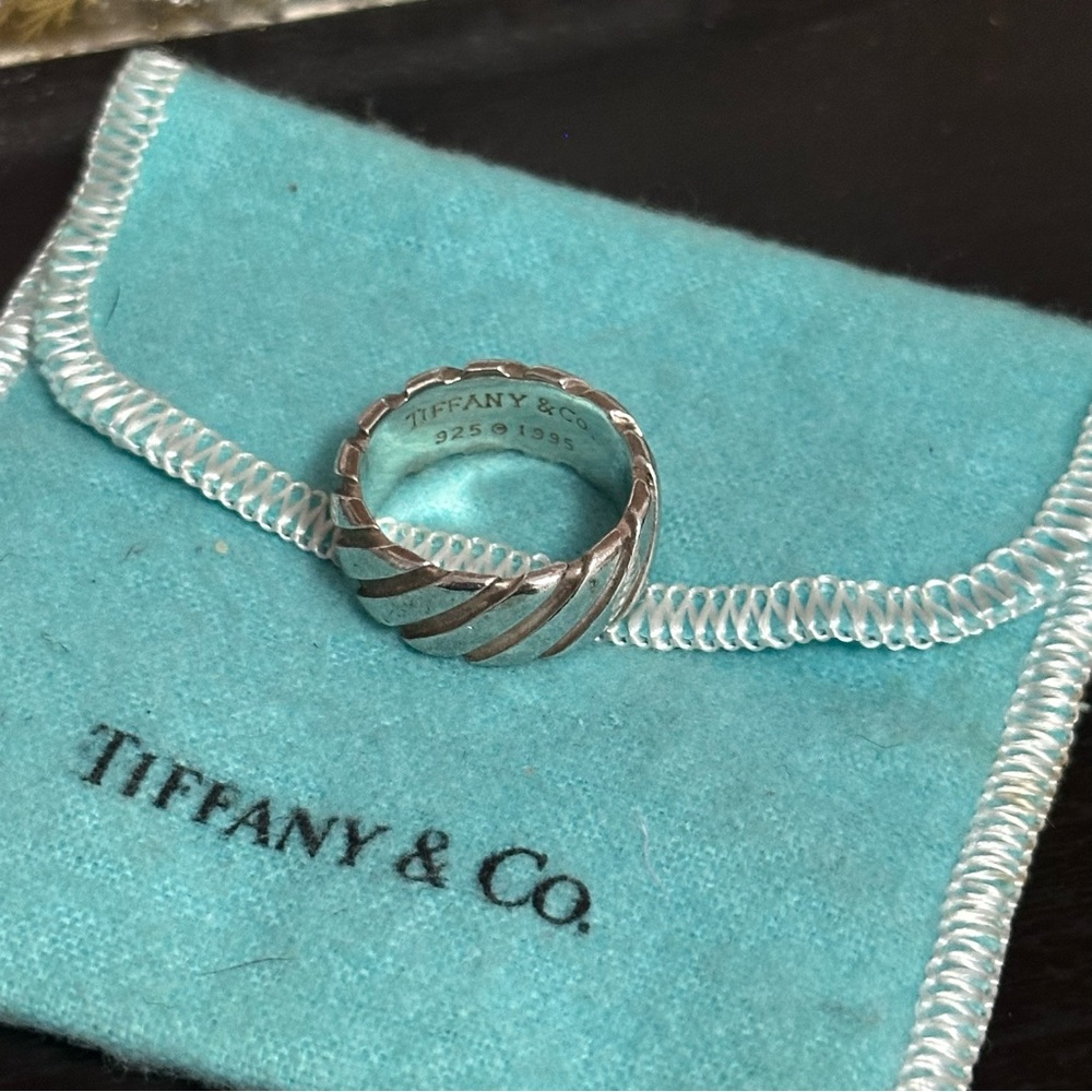 TIFFANY ATLAS GROOVE RING - Picture 2 of 5